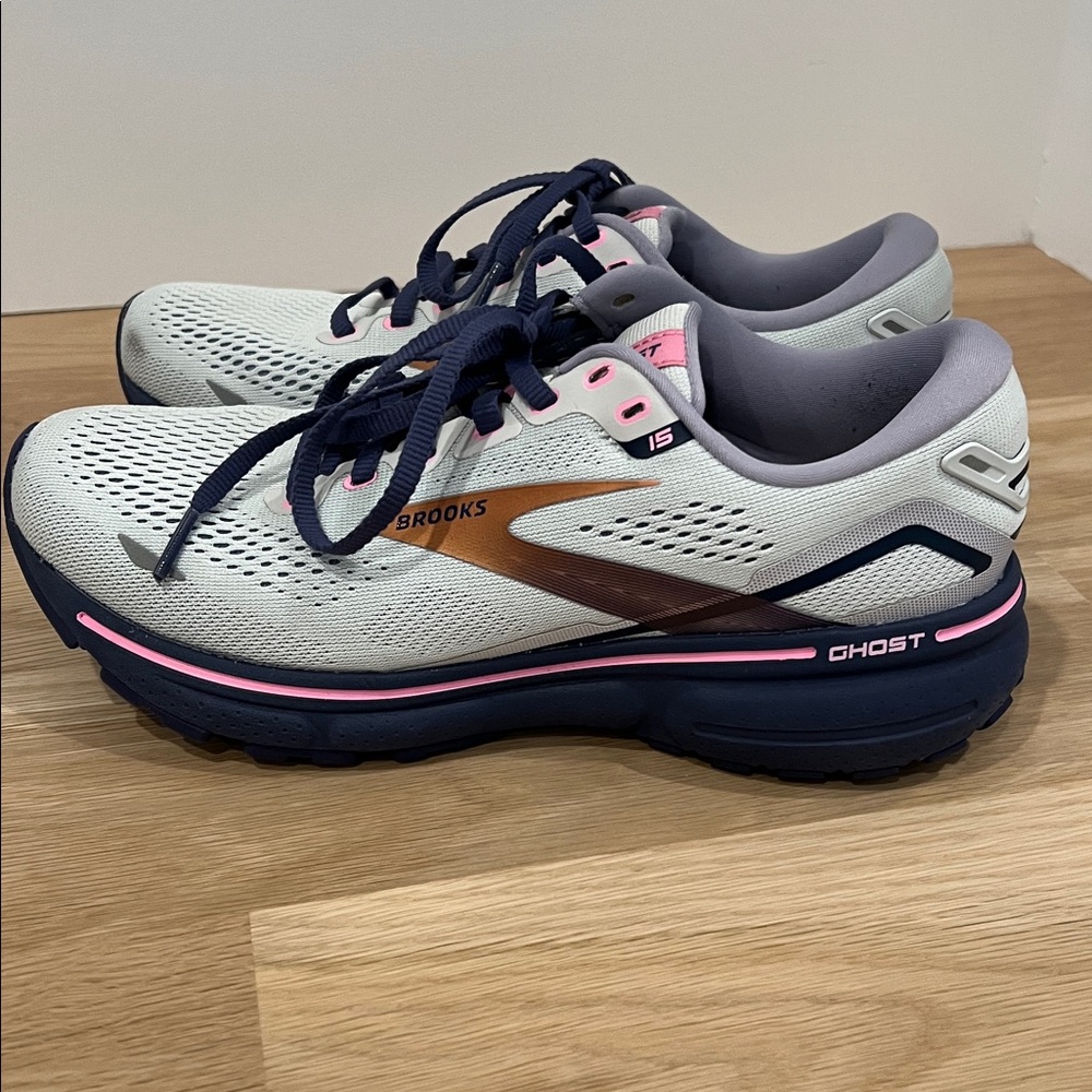 Brooks Women's ghost 15 Sneakers - Picture 4 of 6